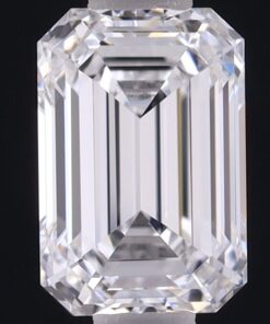 VVS2 0.95 ct EMERALD Diamond